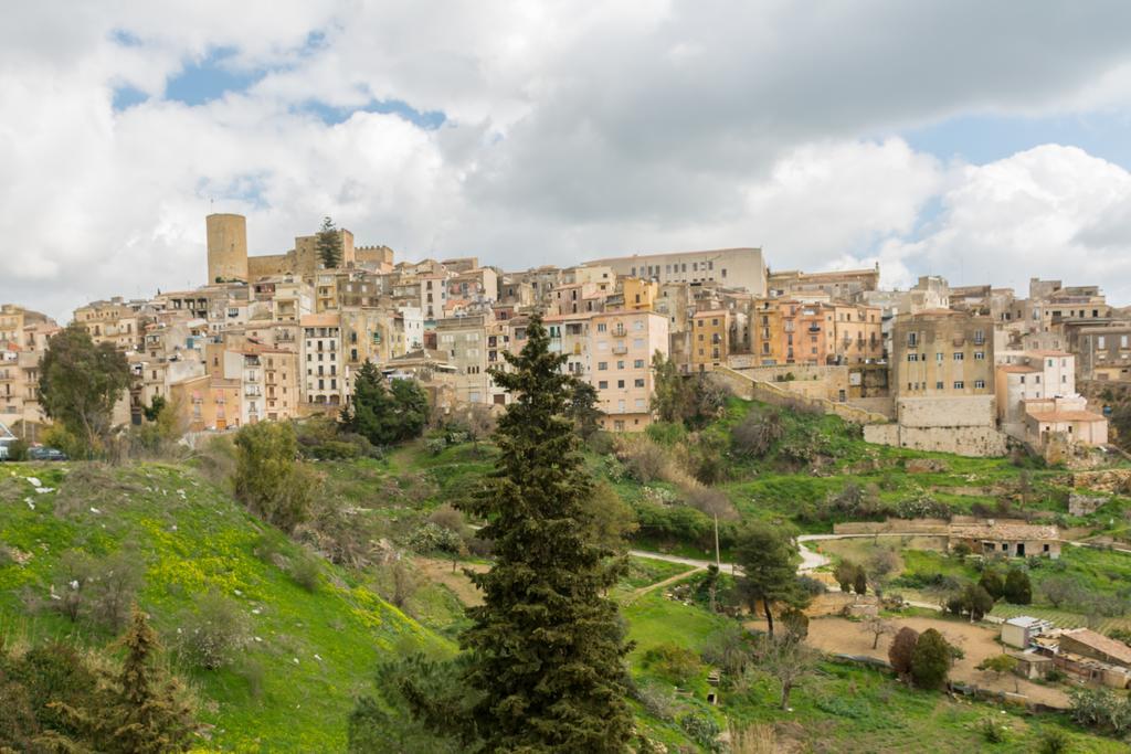 Halicia Vacanze Salemi Luaran gambar